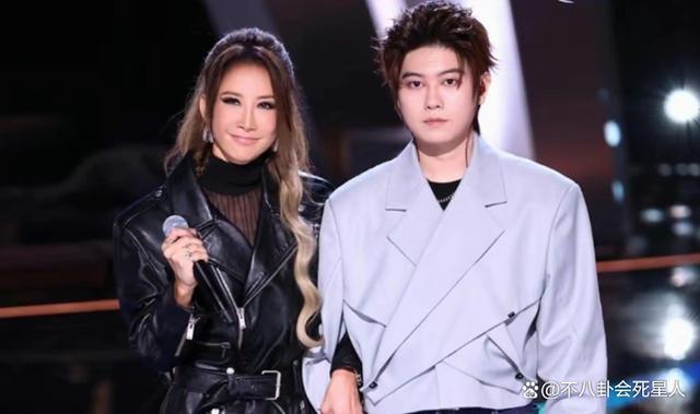 李玟战队冠军凌晨发声！公开聊天记录，揭露节目黑幕