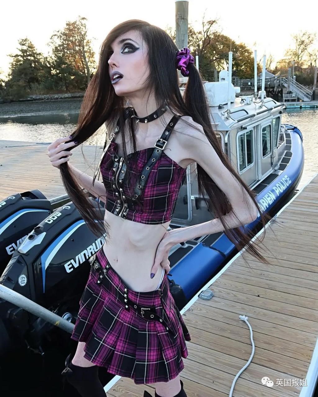 美国女网红近况吓坏网友！曾经又美又甜，现在却瘦到像骷髅
