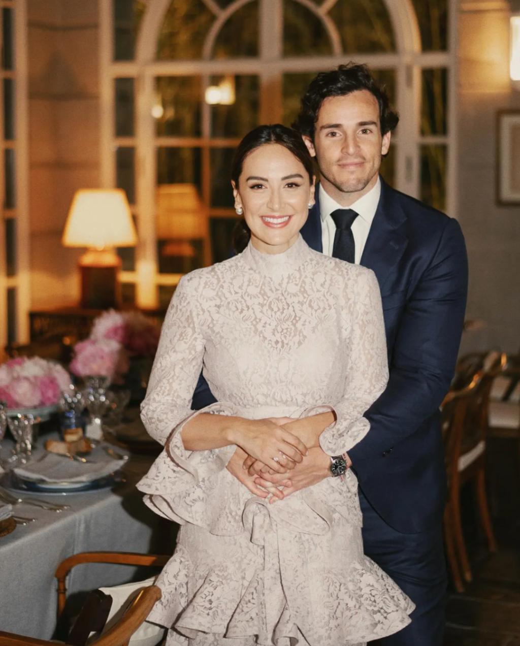 西班牙女侯爵大婚，欧洲贵族也开始流行“姐弟恋”了？