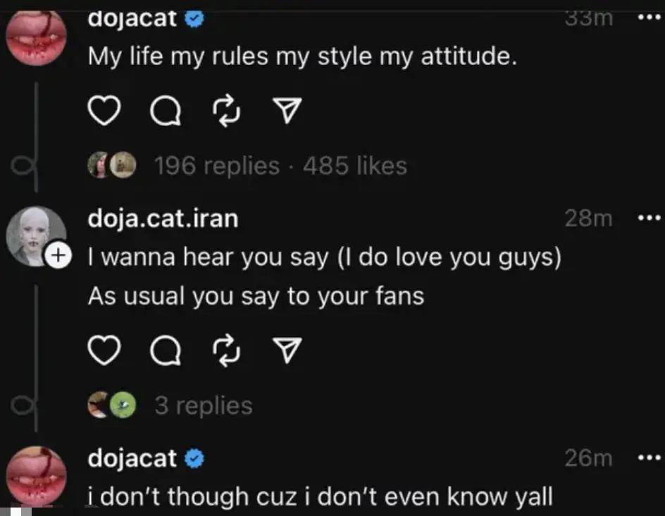 当红女歌手发疯骂粉丝，无脑维护男友，一月内狂掉50万粉