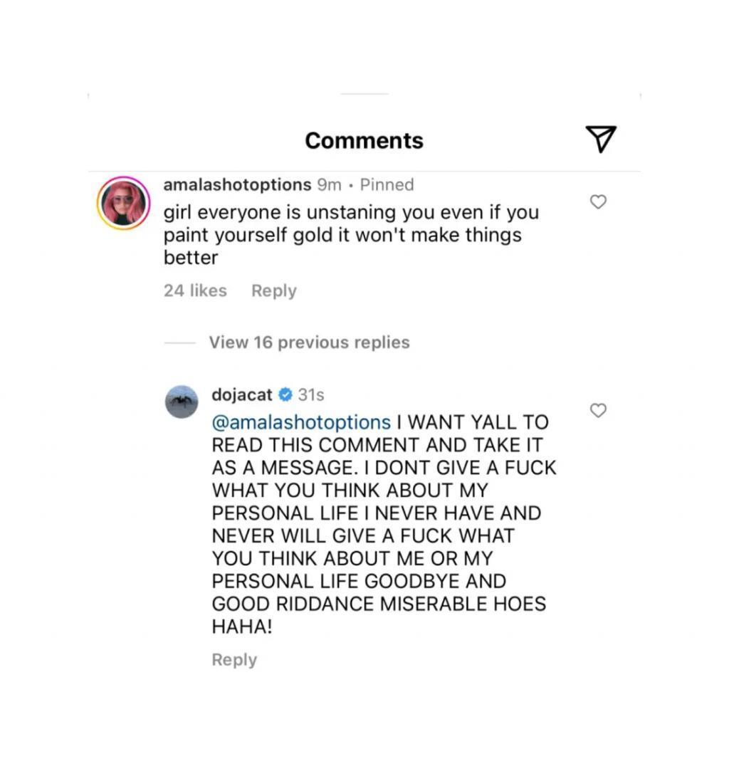 当红女歌手发疯骂粉丝，无脑维护男友，一月内狂掉50万粉