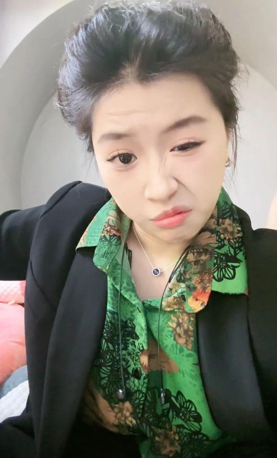 从四大徒弟的选择，看疯狂小杨哥的野心，自我复制才是生财密码