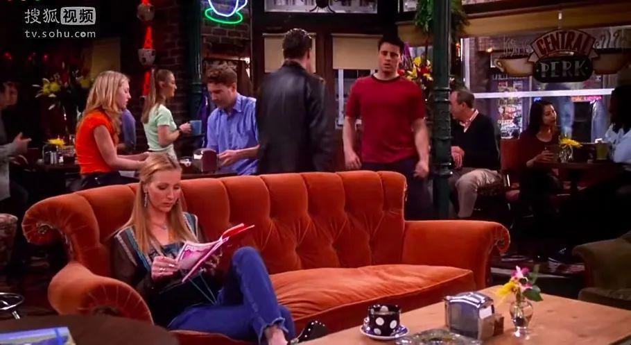 你最爱的女孩60岁了,她还和过去一样酷