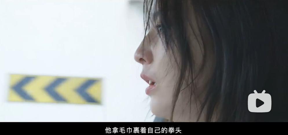 她不当女神了，这次演技真的炸