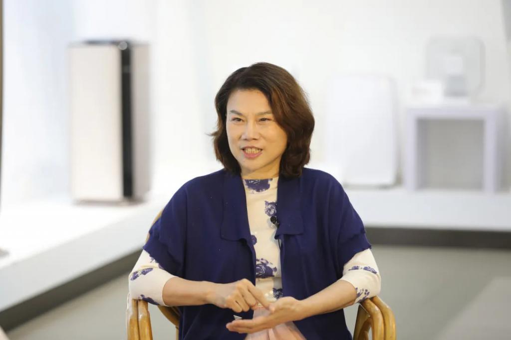 小米汽车路试谍照曝光 / X 清除 2014 年前的图片和链接 / 董明珠回应格力落榜世界 500 强