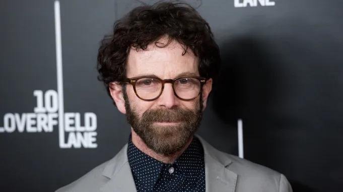 小米汽车路试谍照曝光 / X 清除 2014 年前的图片和链接 / 董明珠回应格力落榜世界 500 强