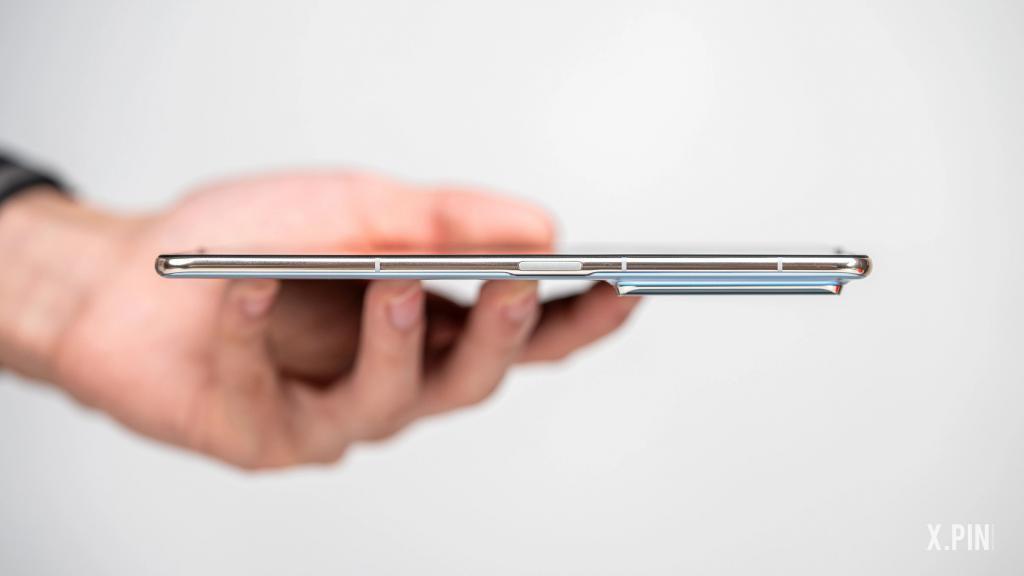 展开只有4.7毫米的折叠屏手机，被荣耀做出来了。