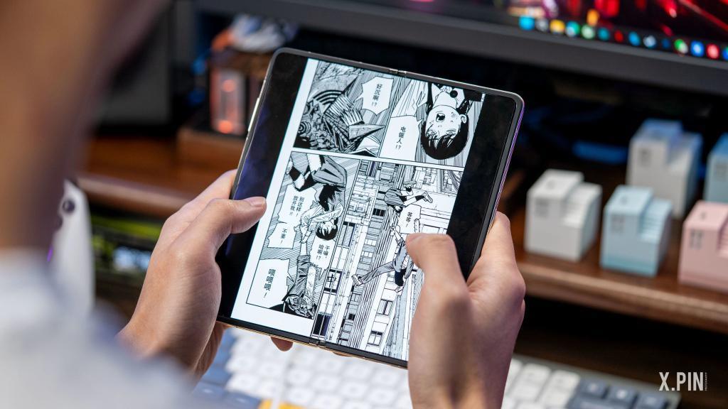 展开只有4.7毫米的折叠屏手机，被荣耀做出来了。