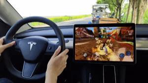 车机芯片性能“过剩”的今天，厂商打算用游戏来秀肌肉