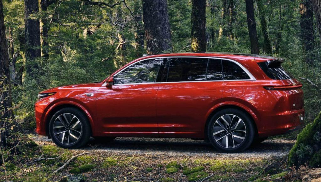 车机芯片性能“过剩”的今天，厂商打算用游戏来秀肌肉