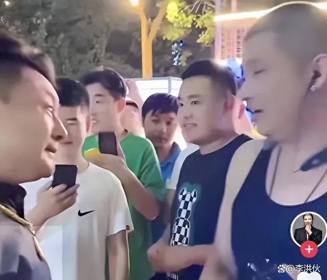 网红二驴为博流量毫无下限，账号被永久封禁，央媒：咎由自取