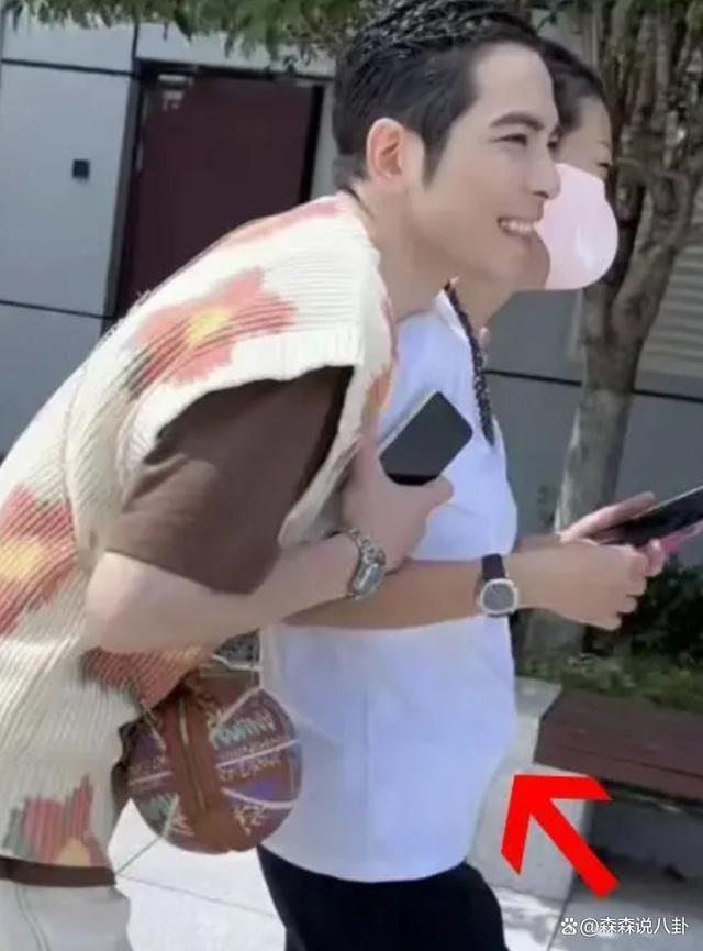 林有慧回应生子话题,再澄清萧敬腾吸毒传言，曝二人恋爱始末