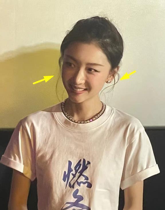 《燃冬》首映礼：周冬雨美成倪妮 ，刘昊然冷漠被曝分手