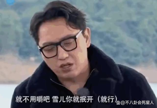 华少主持《好声音》12季，评论区沦陷，网友：算什么男人