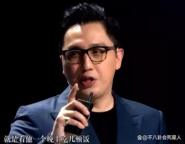 华少主持《好声音》12季，评论区沦陷，网友：算什么男人