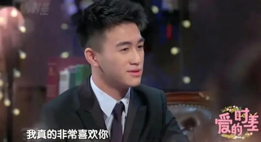 官宣！奚梦瑶又怀了，婆婆放话：生个足球队！