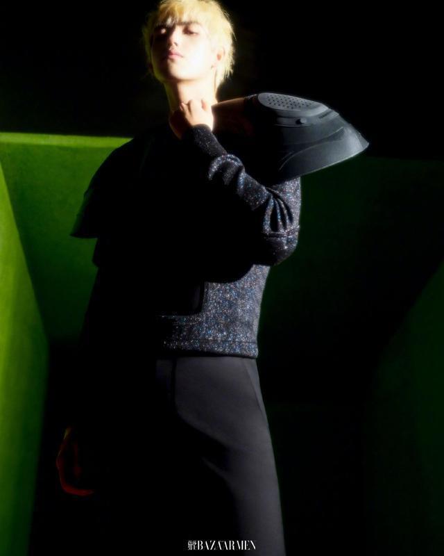 陈飞宇大片更新 金发出镜五官深邃精致