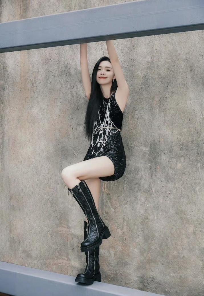 还记得段奥娟吗？如今撞脸刘浩存？