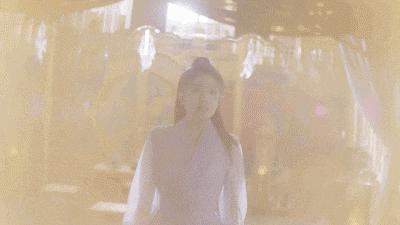 看到她名字就不想打开？