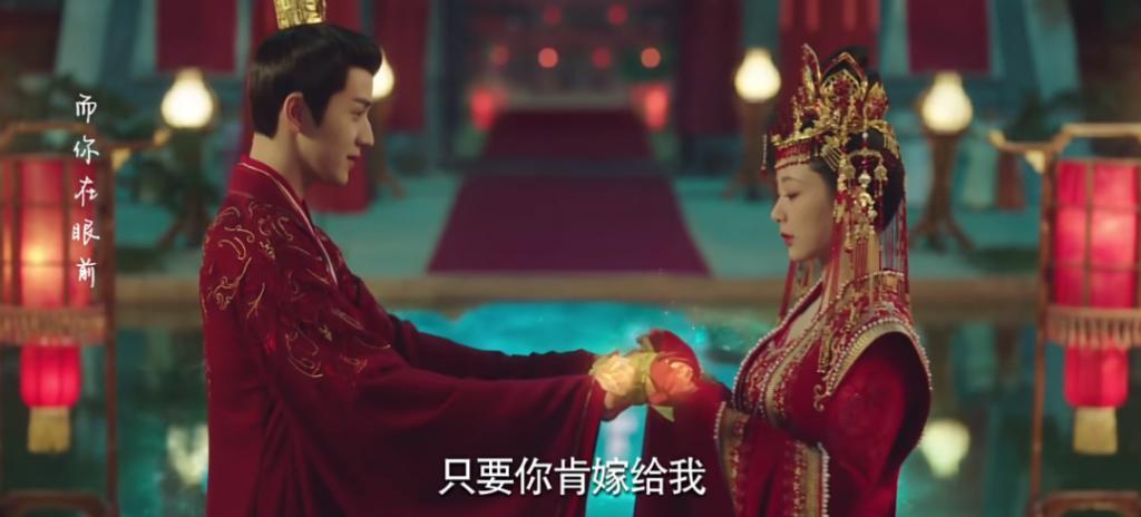 她好美，可惜疯了