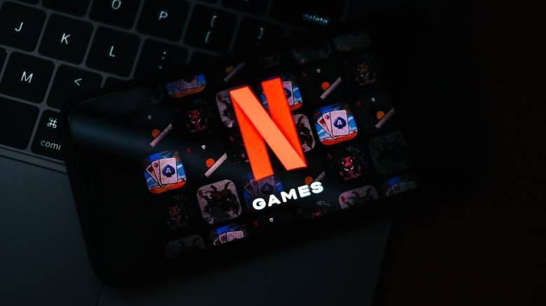 拍了《鱿鱼游戏》的 Netflix，真的做起了云游戏