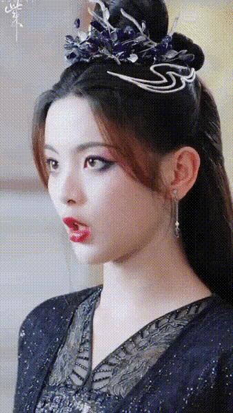 又扑了？不是尬黑，她的演技什么时候才能进步？