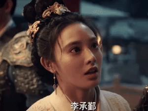 又扑了？不是尬黑，她的演技什么时候才能进步？