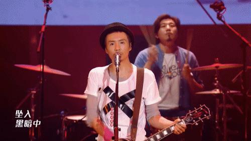 刘昊然输给许光汉,真不怪小黄鸭