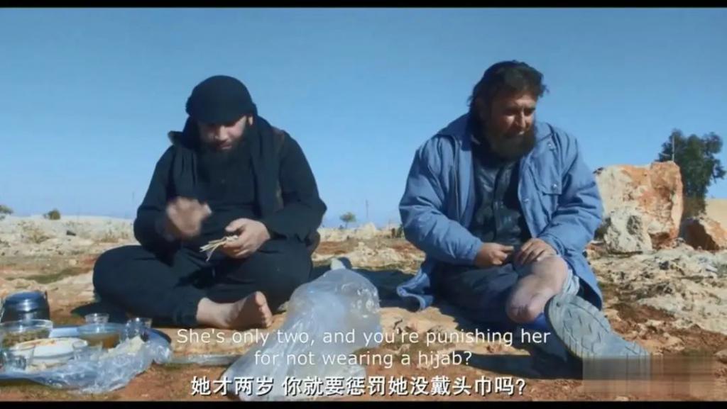 为了统治世界，7岁孩子排队去当人体炸弹