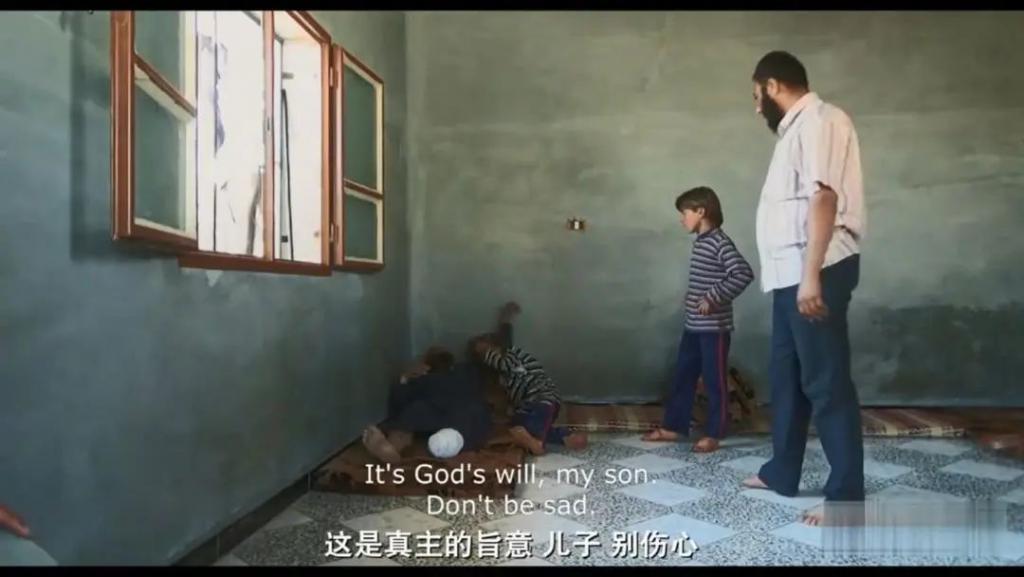 为了统治世界，7岁孩子排队去当人体炸弹