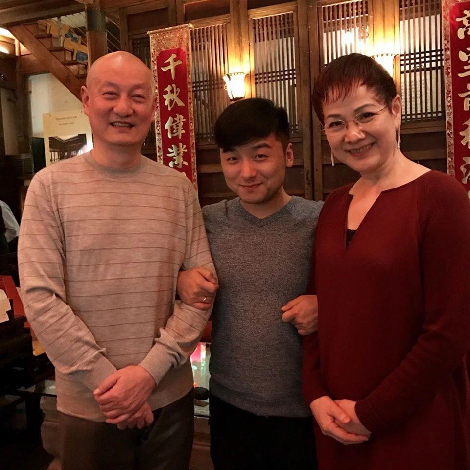 众星为李玟抱不平，但谁还记得那个被华少“抢”走前途的沈南