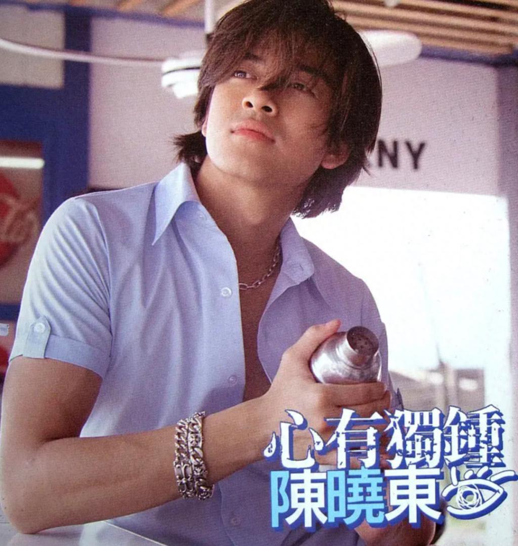 顶流偶像衰落记，他够倒霉的