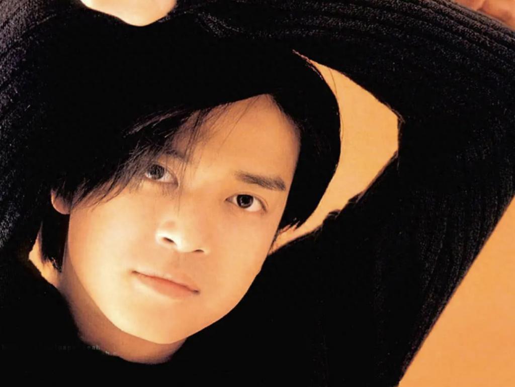 顶流偶像衰落记，他够倒霉的