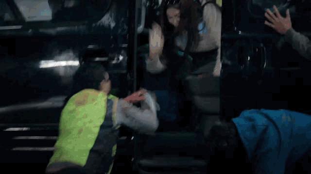 网飞限制级综艺，这么拍不要命了？