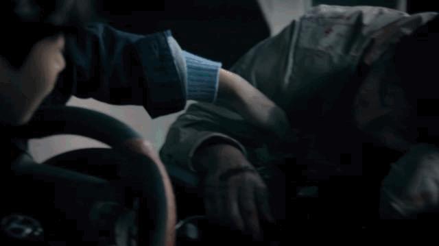 网飞限制级综艺，这么拍不要命了？