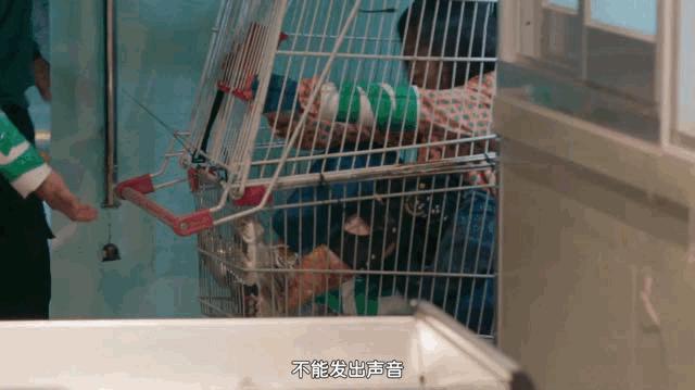 网飞限制级综艺，这么拍不要命了？