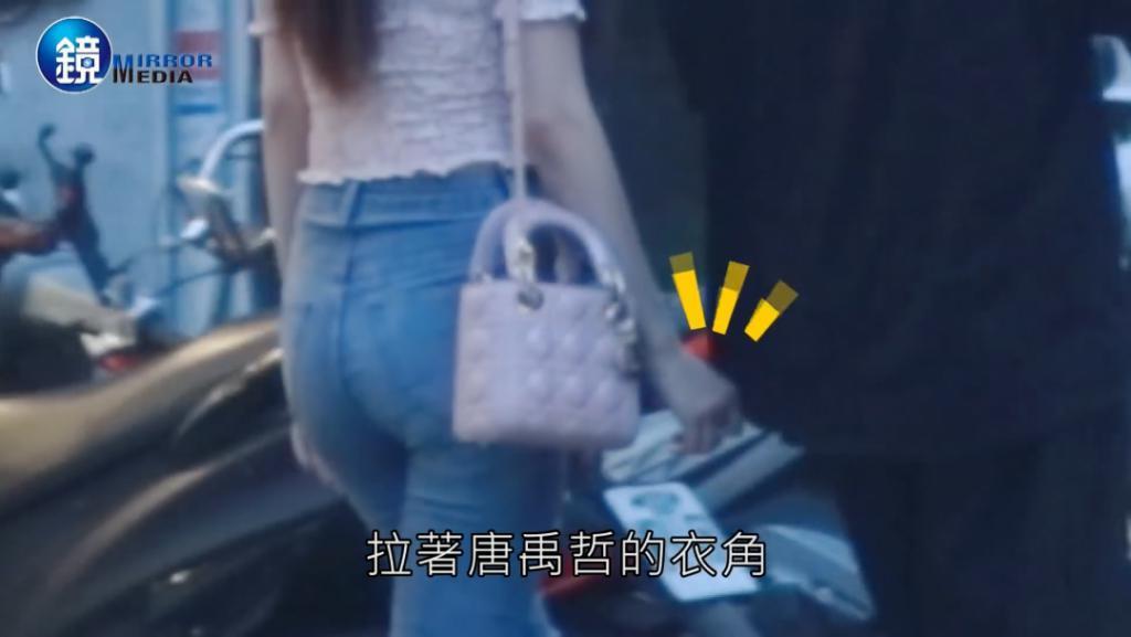 果然，他也出来捞钱了