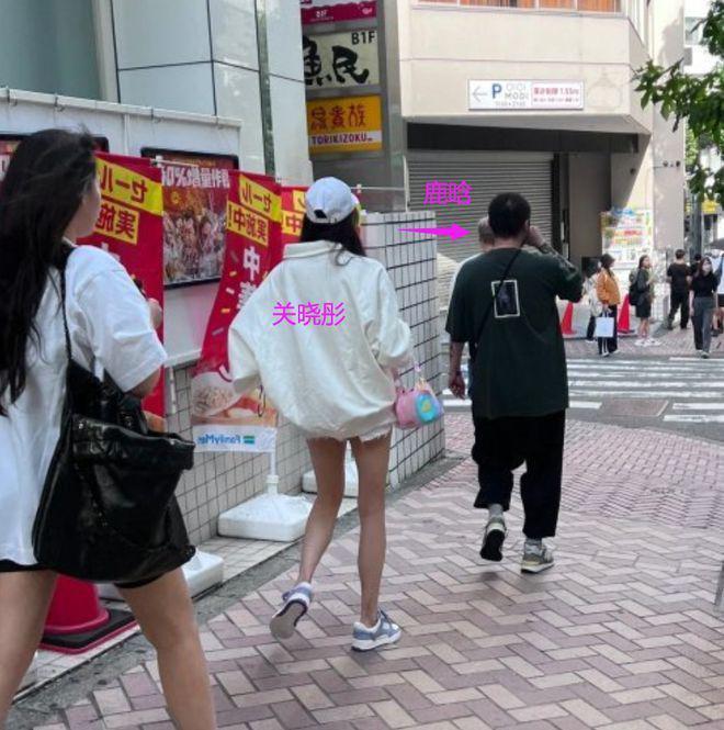 关晓彤鹿晗日本约会过七夕，穿短裤秀大长腿，路人曝恩爱细节