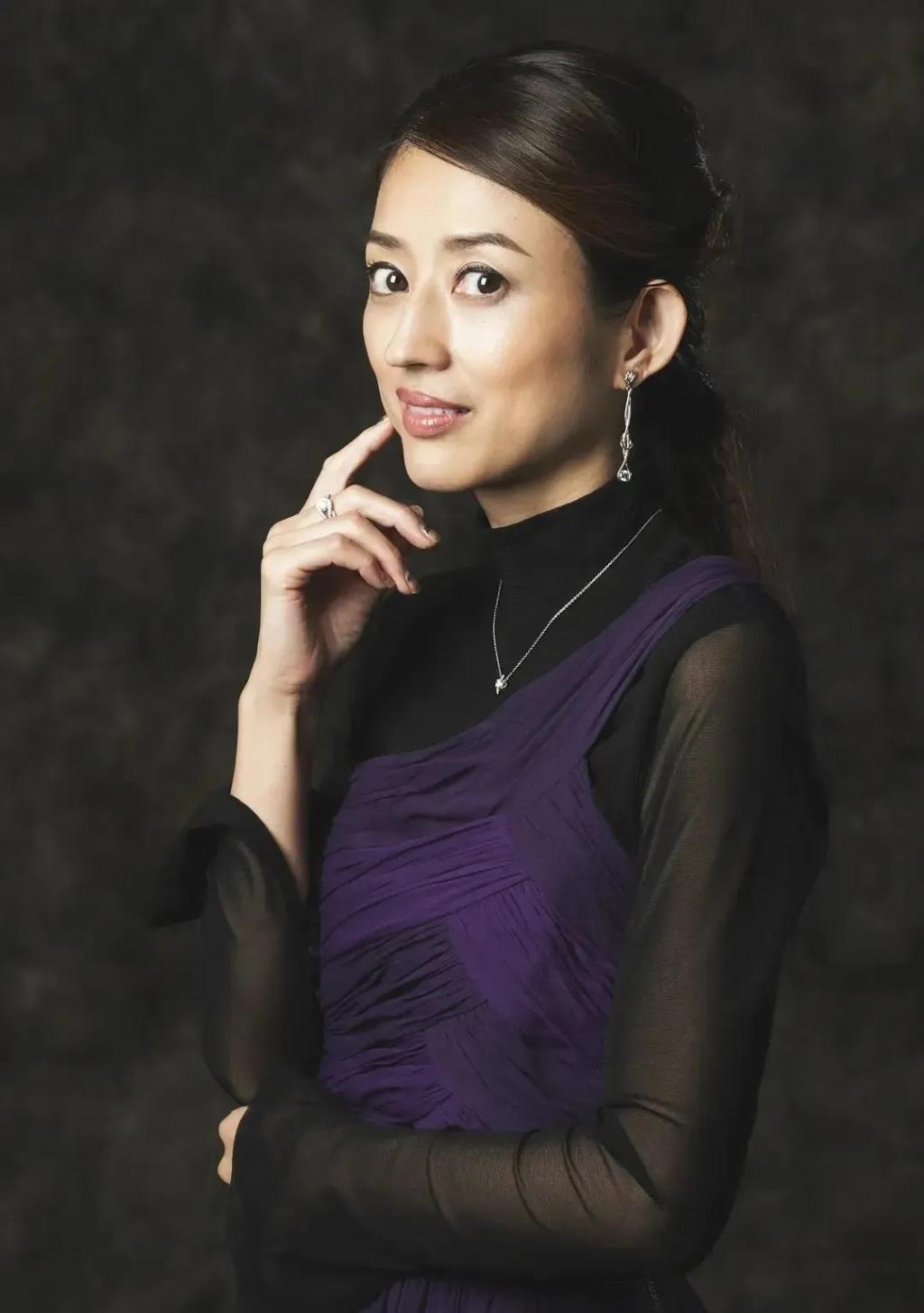 日本一代玉女掌门人，16岁凭盛世美颜出道！岁月是把杀猪刀