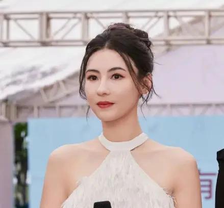 张柏芝的瓜，有点大