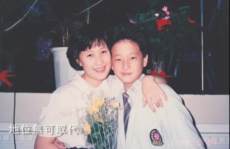 马氏兄弟双双娶女主播，为什么台湾富豪家族钟爱女主播？