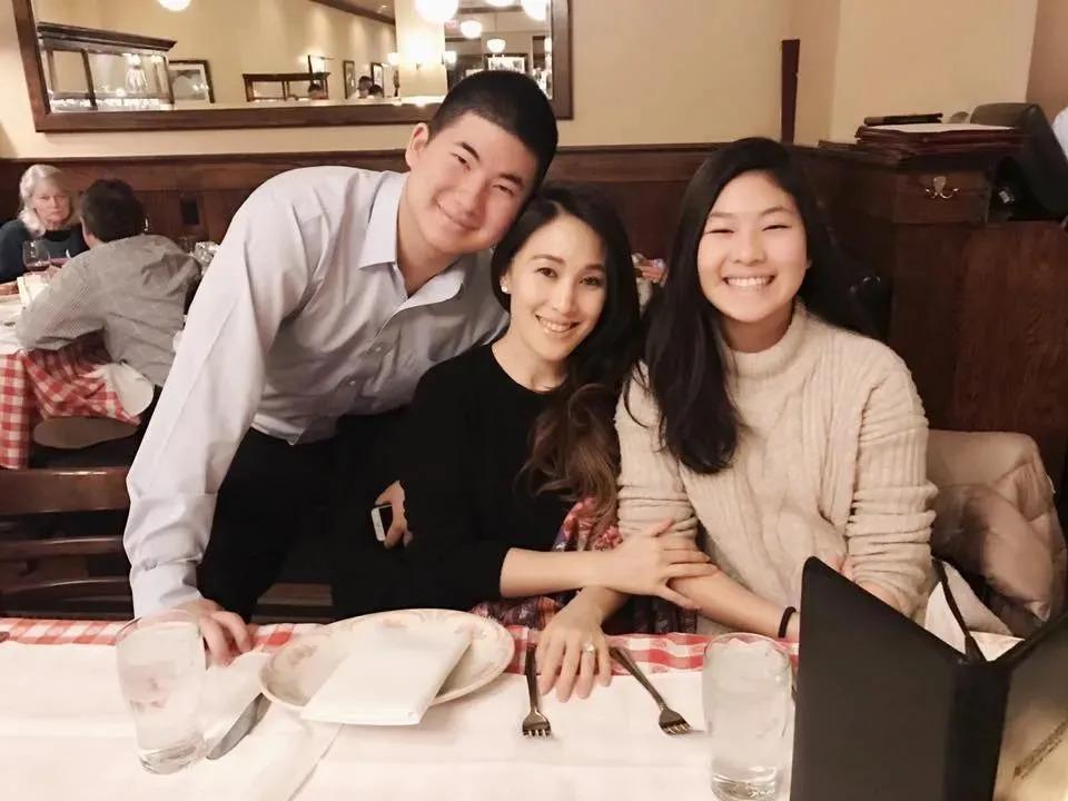 马氏兄弟双双娶女主播，为什么台湾富豪家族钟爱女主播？