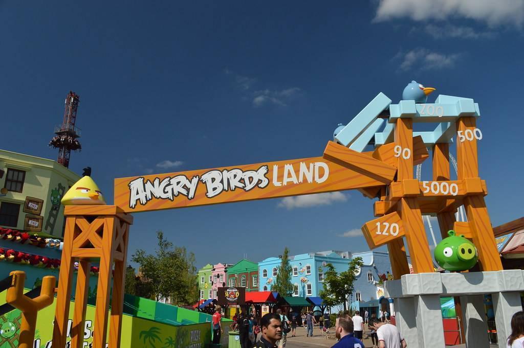 红蓝出 CP？做出蓝刺猬索尼克的世嘉收购了《愤怒的小鸟》母公司