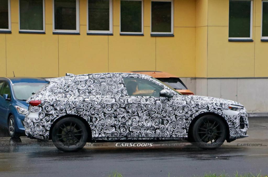 2025 款奥迪 SQ5 汽车路测图片曝光