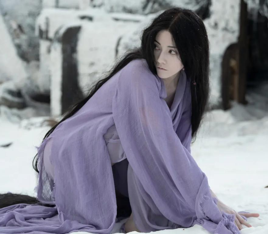 《封神》女主工作室评论区沦陷,说资本谁是资本!