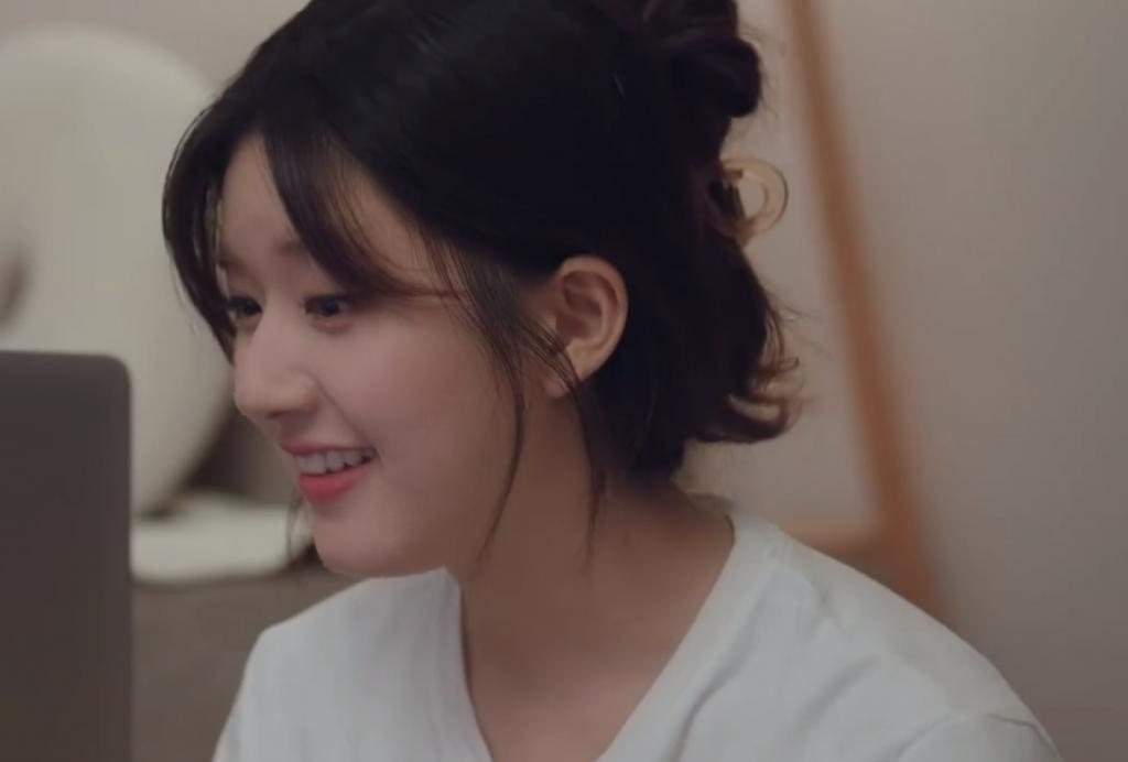 赵露思过度修图像网红，终于明白她为什么被归为“普女”