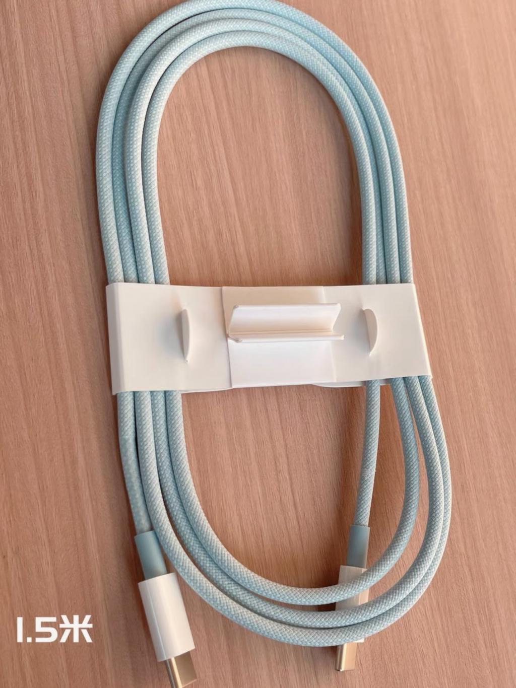 消息称苹果 iPhone 15 系列配备 1.5 米长双头 USB-C 线缆