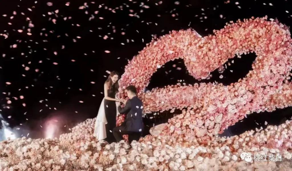 当年撕成那样，现在她高调怀孕了？