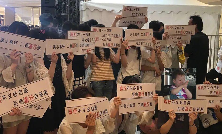 卧槽，连他也塌房了？