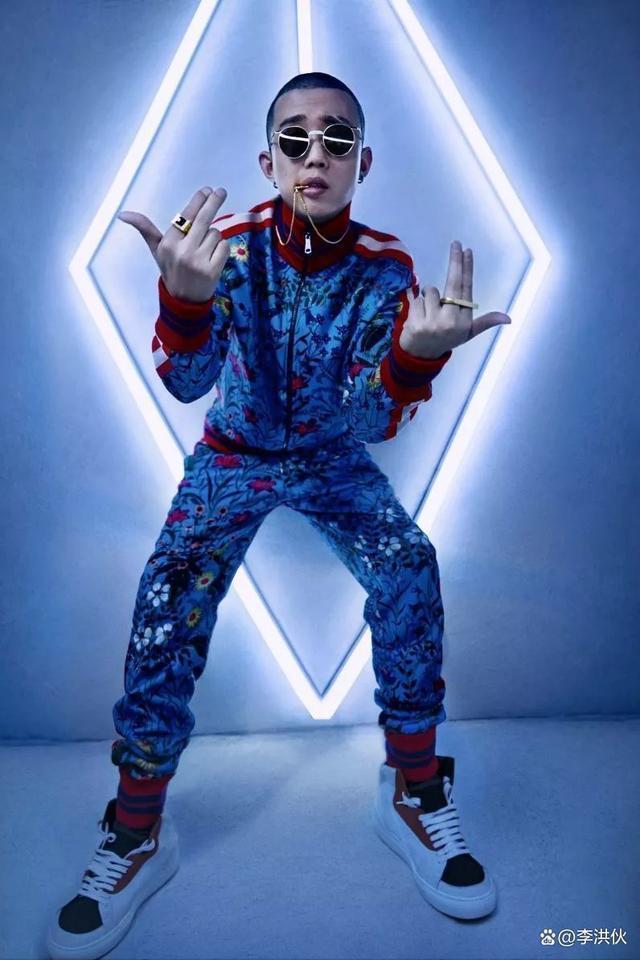 GAI与听众互动不畅，咆哮：前排没跳的去后面，看着就烦